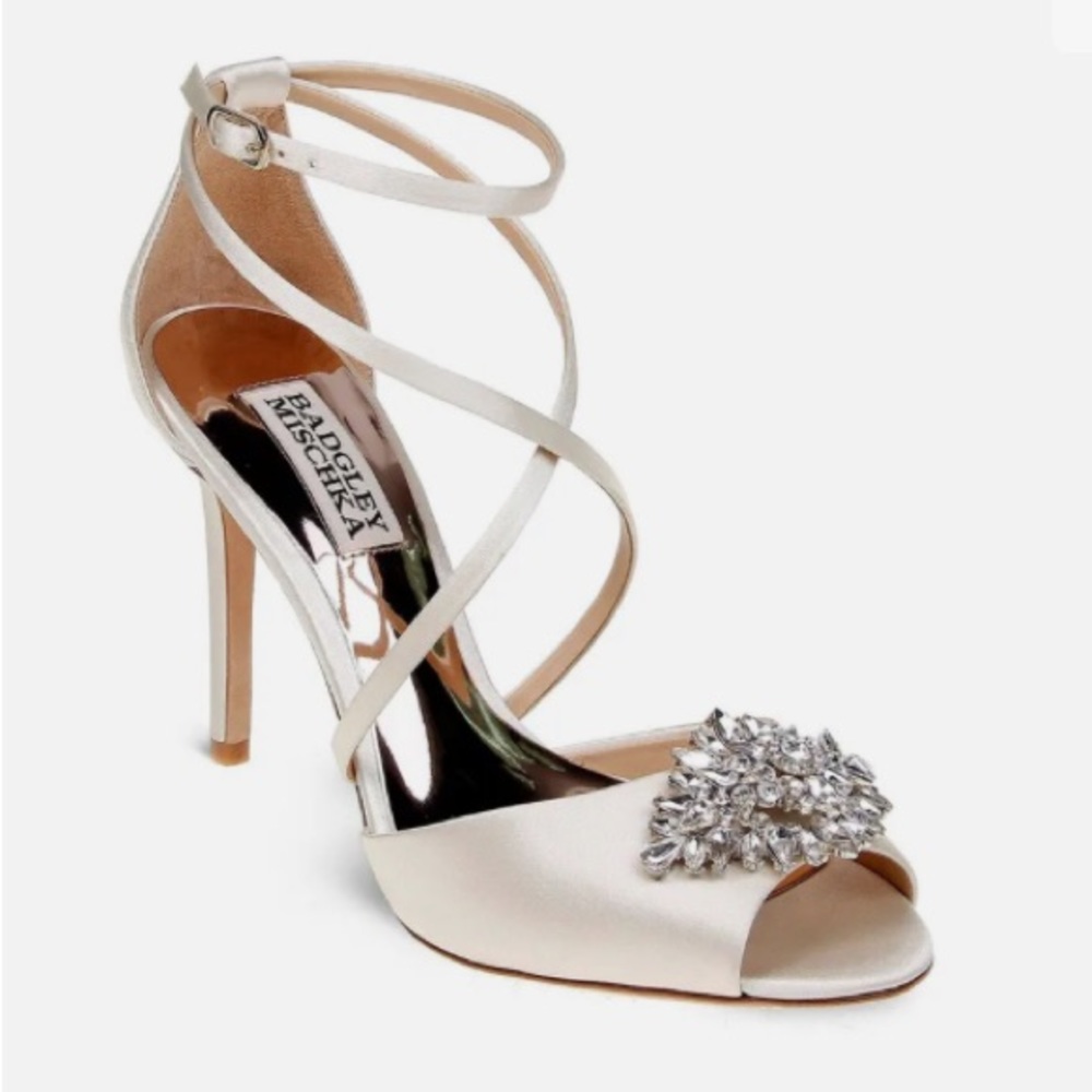 NWOT Badgley Mischka Bridal Shoes